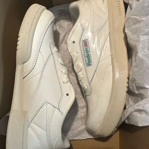 Reebok boys club c tennis shoes